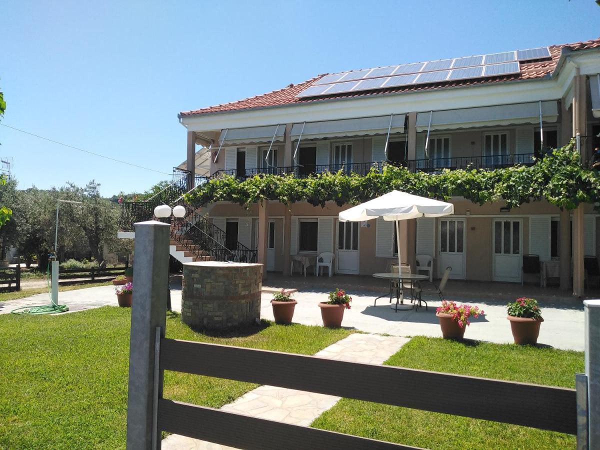 Velika Beach Rooms Kültér fotó